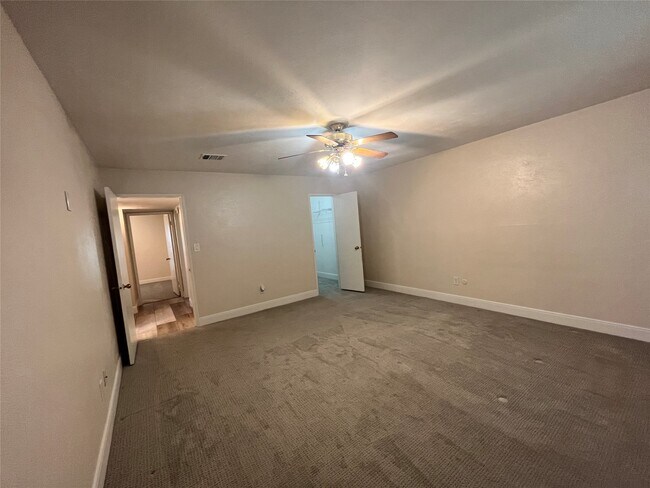 Building Photo - 4407 Kevinkay Dr