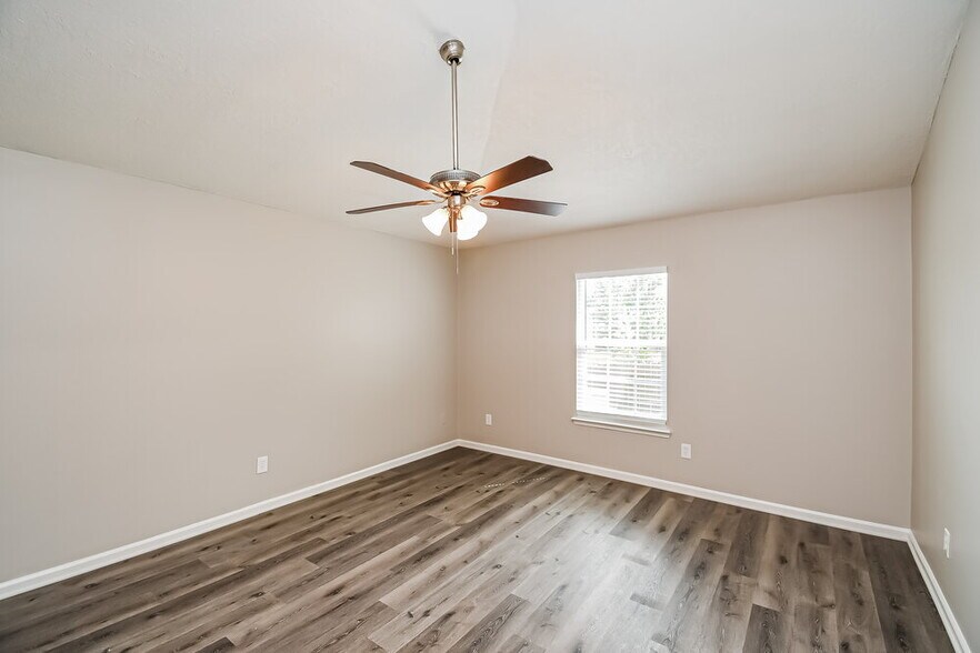 Building Photo - 2916 Waters View Cir