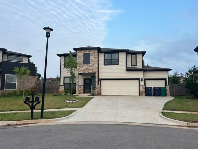 Primary Photo - 500 NW 176th Terrace