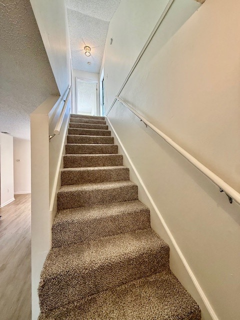 Building Photo - 1532 Sharlo Ave