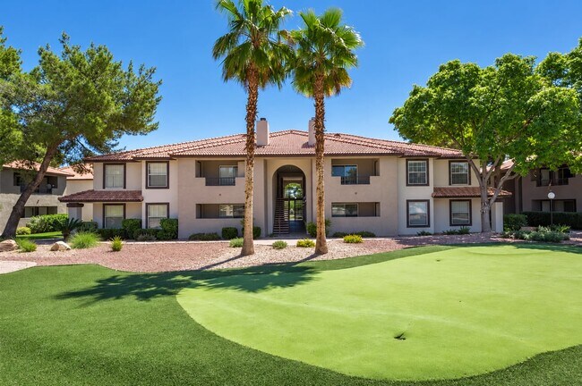 Building Photo - Beautiful 2-Bed, 2-Bath 2nd-Floor Condo Near The Lakes!