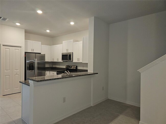 Building Photo - 5958 Shiner St