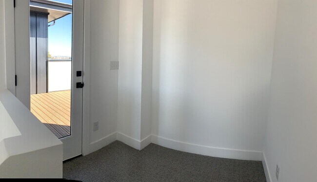 Building Photo - 2160 Youngfield St