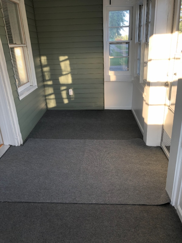 Building Photo - 310 E Saratoga St