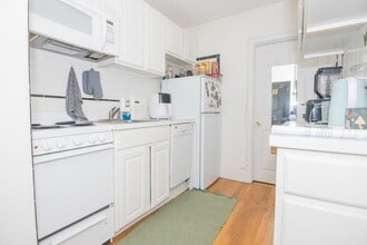 Building Photo - 41 Westland Ave
