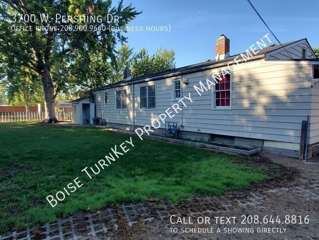 Building Photo - 3700 Pershing Dr