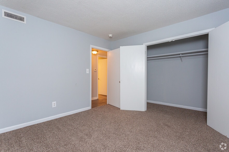 2BR, 2BA - 1,250 SF - Wildwood Apartments