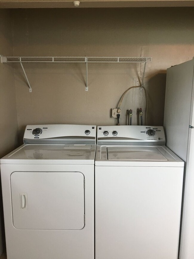 Building Photo - 3356 Days Mill Rd