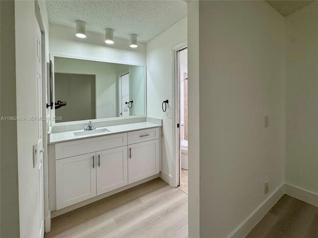 Building Photo - 2159 Baton Rouge