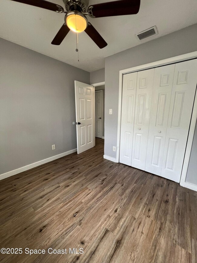 Building Photo - 1221 Cypress Ln