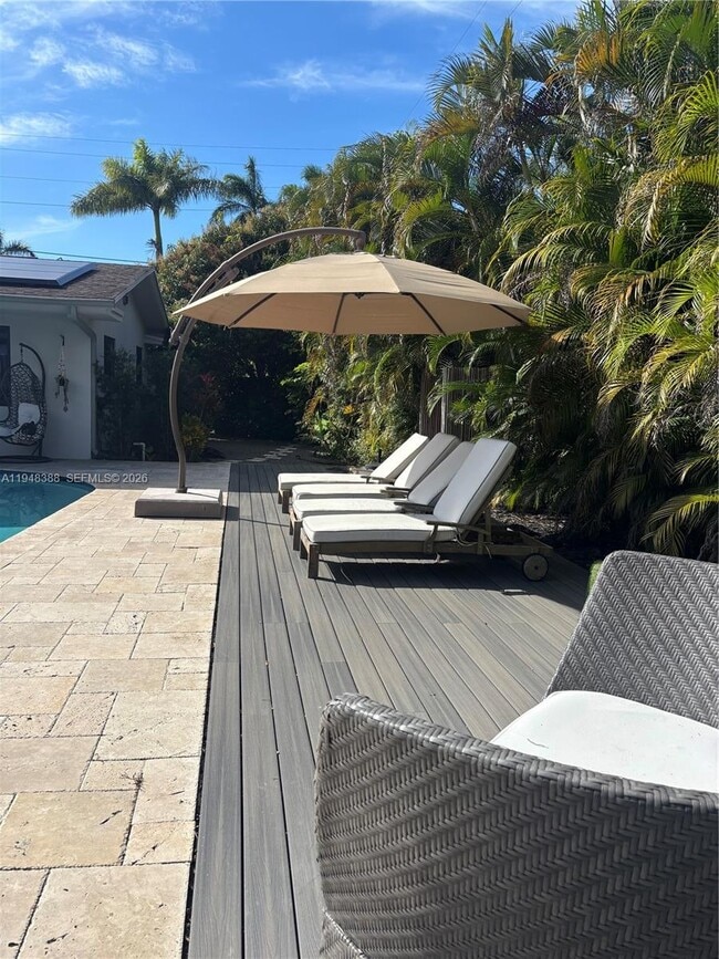 Building Photo - 7261 NW 6th Ct