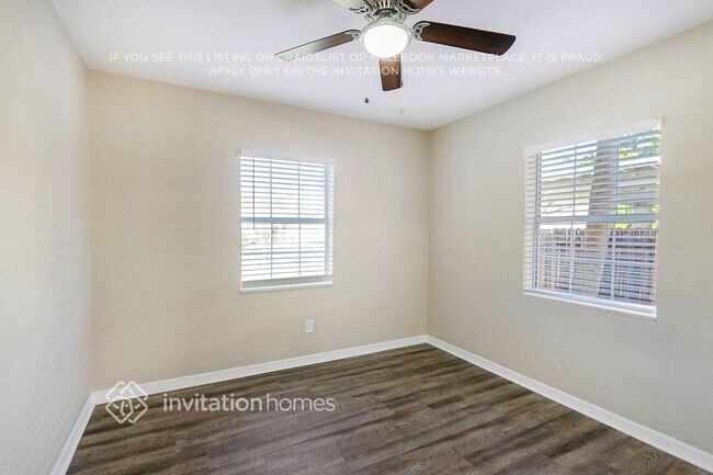 Building Photo - 2826 17Th Ave N