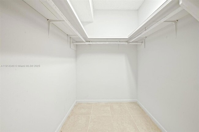 Building Photo - 13001 SW 11th Ct