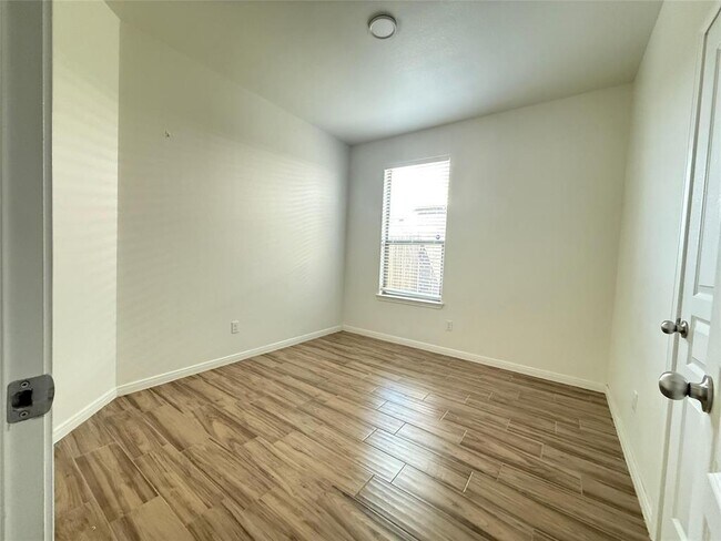 Building Photo - 15323 Sienna Peak Ln