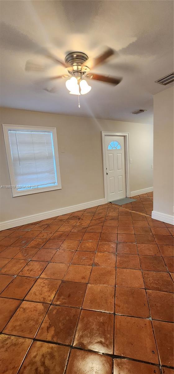 Building Photo - 2964 NE 12th Terrace