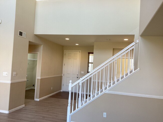 Building Photo - 7426 E Redlands Ave.