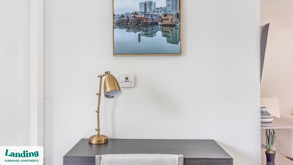 Building Photo - 1811 E Apache Blvd