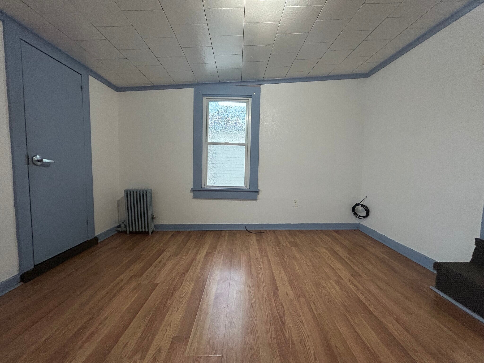 Bedroom2 p4 - 913 Price St
