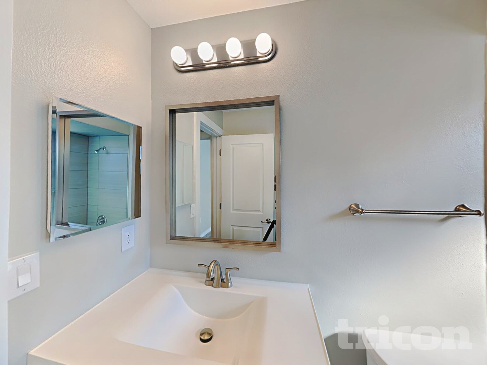 Building Photo - 13079 Spencer Ct