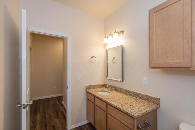 Building Photo - 7604 Beck Dr