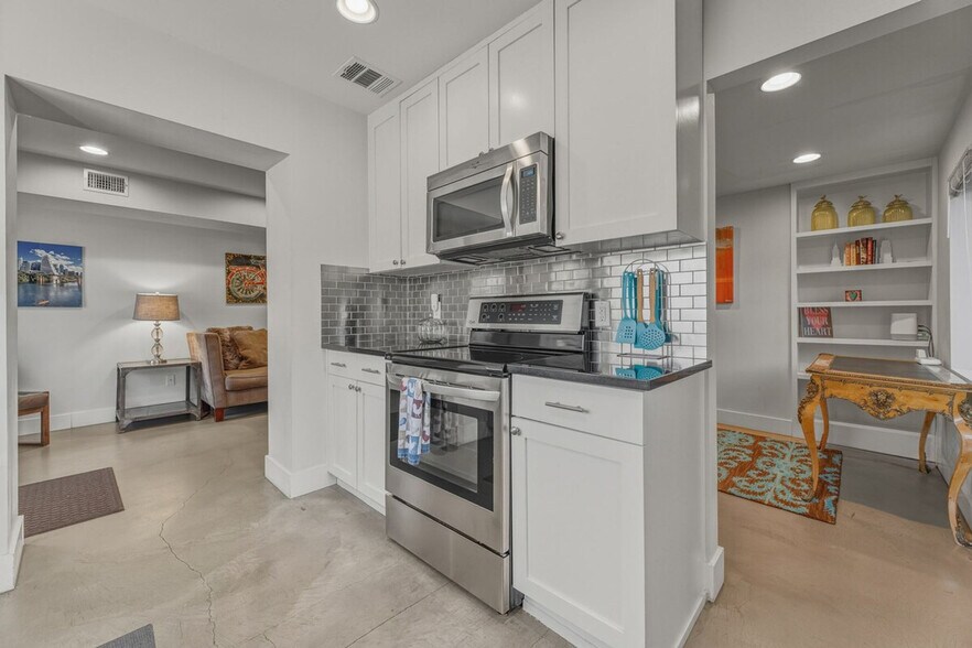 Building Photo - 512 Bouldin Ave