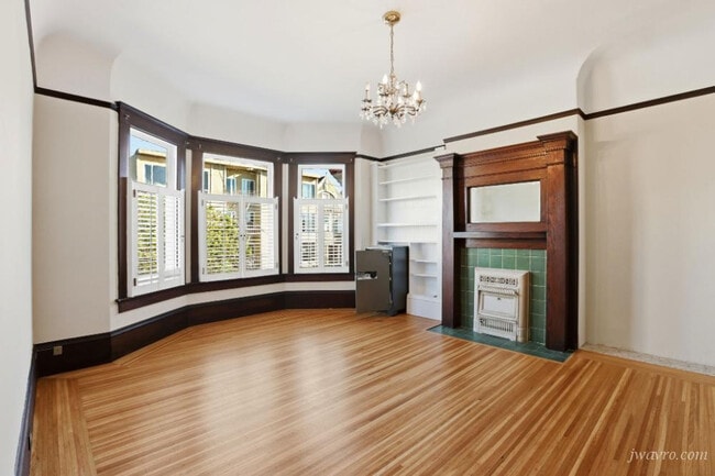 Building Photo - 151 9th Ave