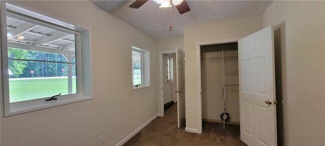 Building Photo - 5228 Central Church Rd