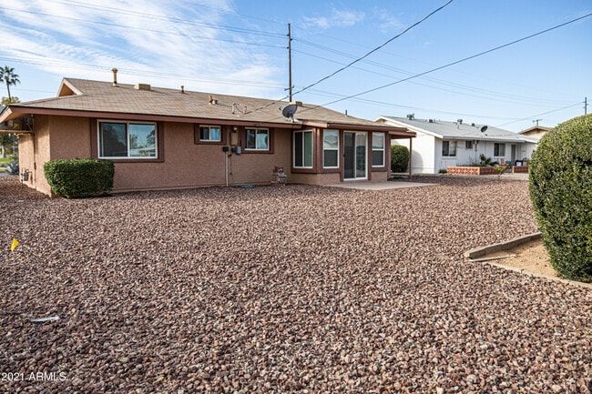 Building Photo - 10530 W Alabama Ave