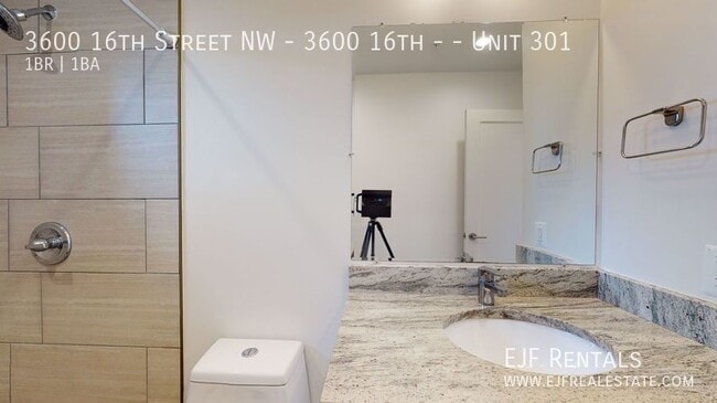 Building Photo - 3600 16th St NW