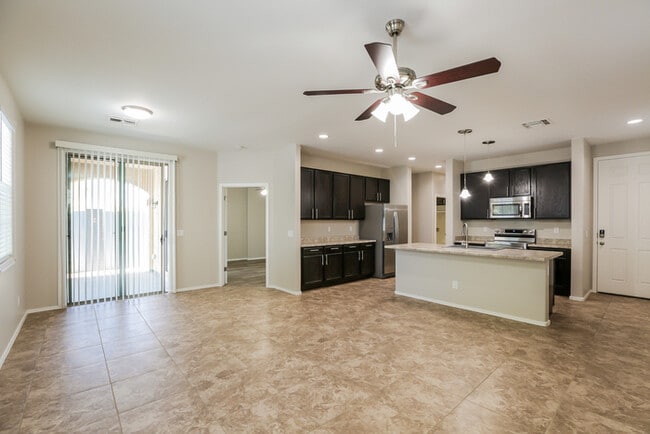 Building Photo - 1737 S Desert View Pl