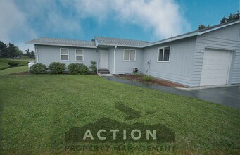 Building Photo - 2 bed, 2 bath, 1 car garage- water, sewer,...