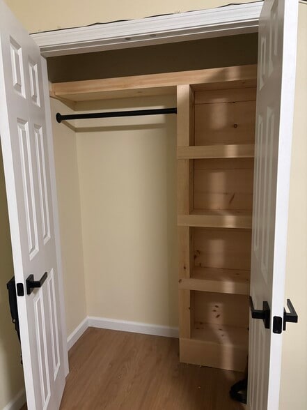 Building Photo - 1177 Main St