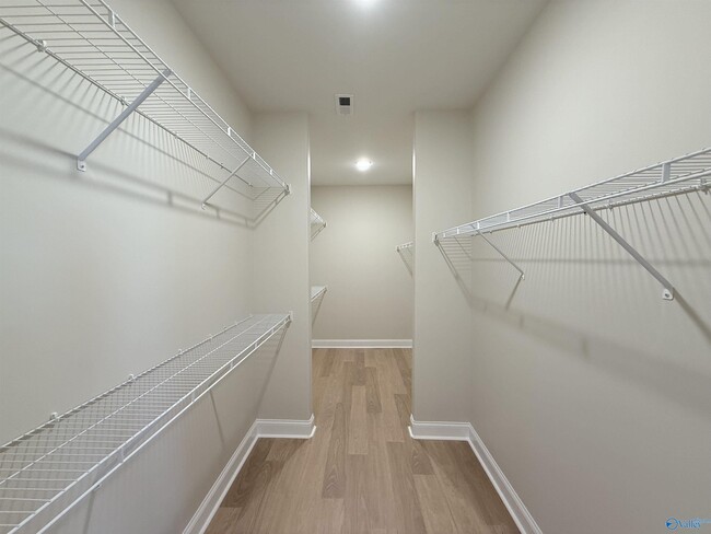 Building Photo - 26430 Birkshire Ln