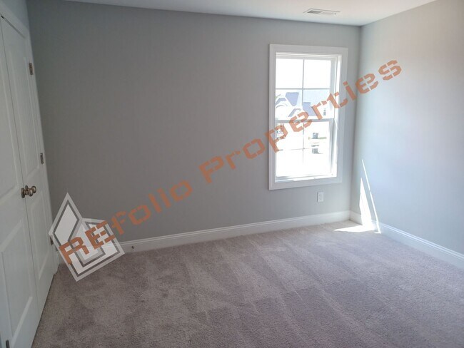 Building Photo - Brand New 4 BD 2-Car Garage Home @ Cottage...