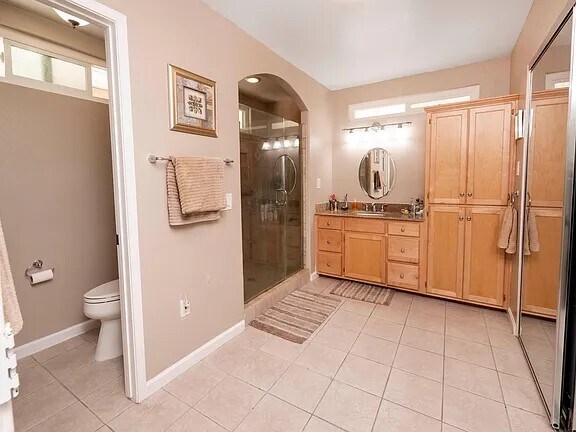 Building Photo - 4207 Rim Crest Dr