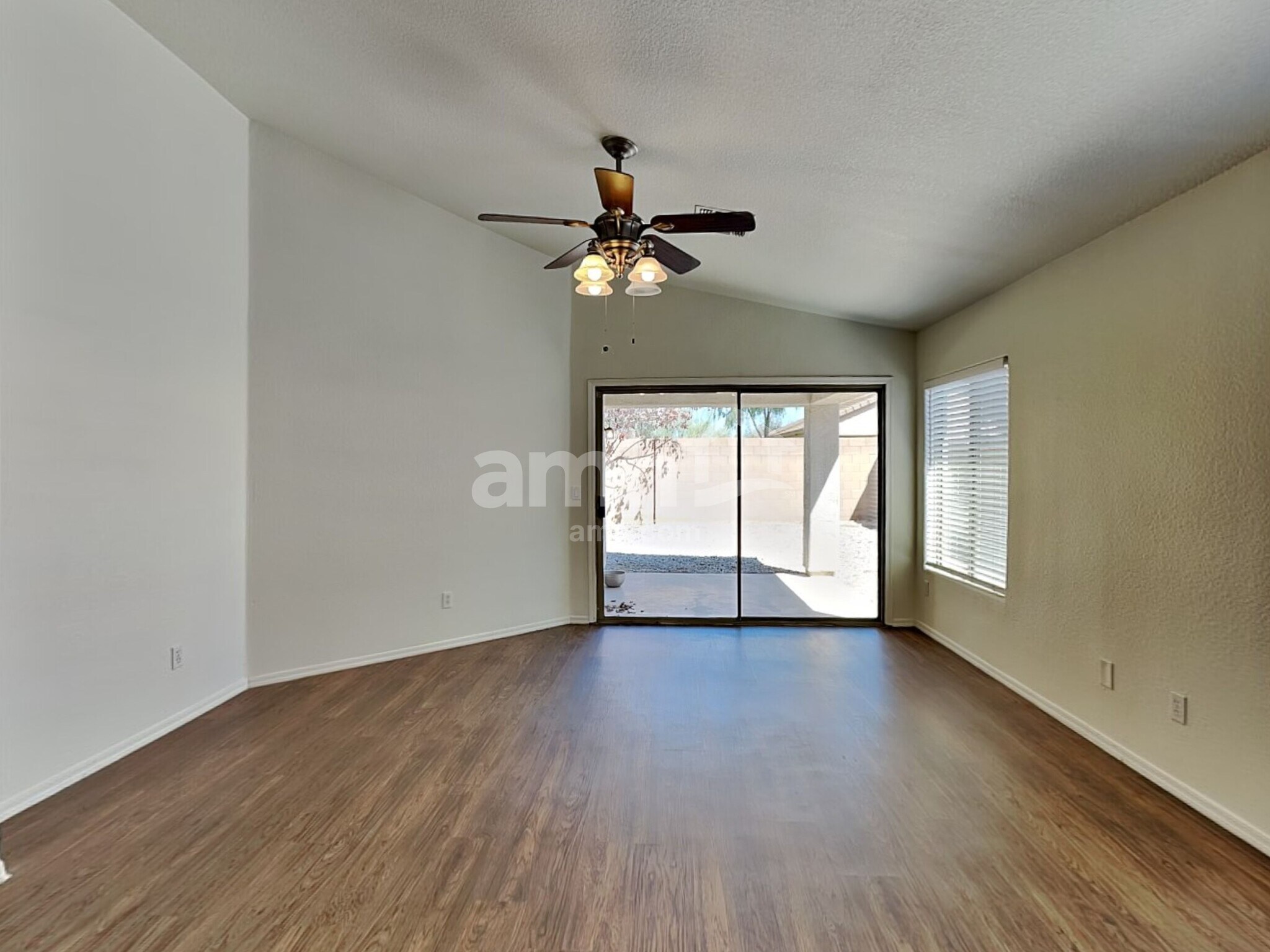 Building Photo - 5718 W Orchid Ln