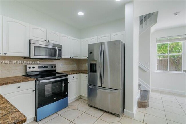Building Photo - 3126 NW 101st Ct