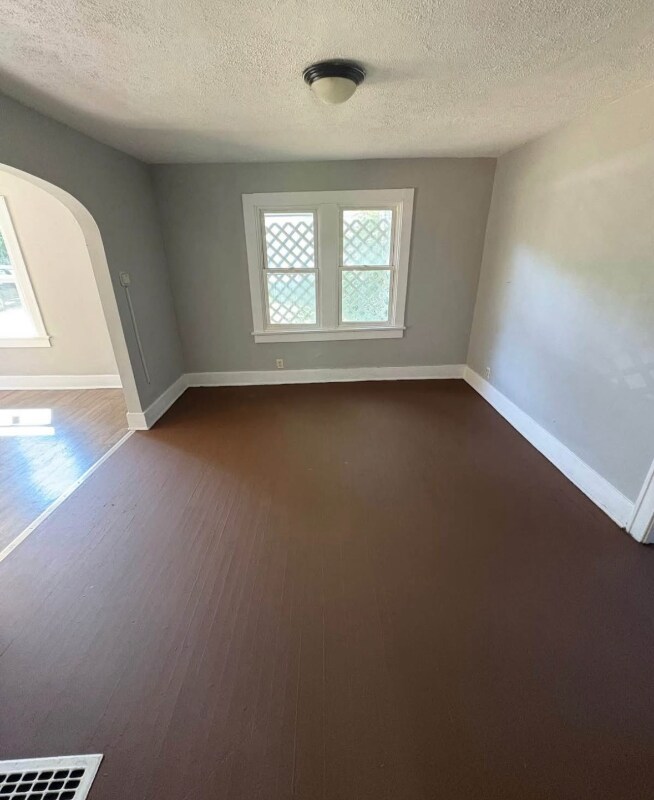 Building Photo - 238 W Peoria Ave