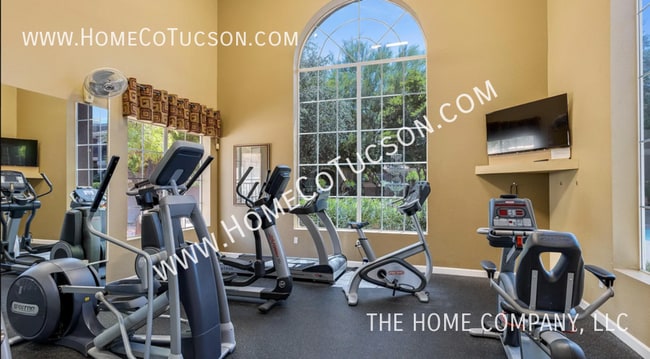 Building Photo - 1500 E Pusch Wilderness Dr