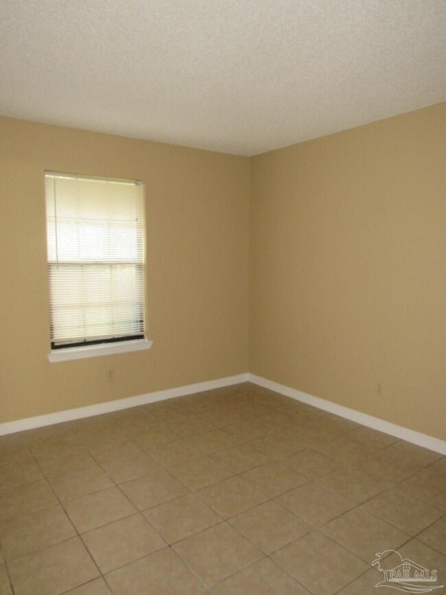 Building Photo - 3312 Pine Forest Rd