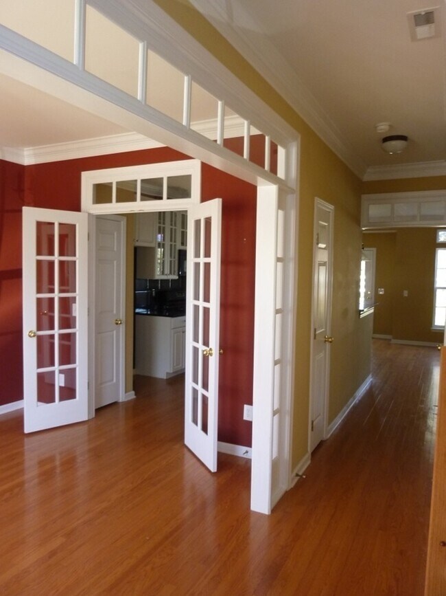 Building Photo - Exclusively Offered by Muse Realty, LLC