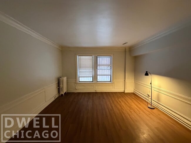 Building Photo - 2325 N Commonwealth Ave