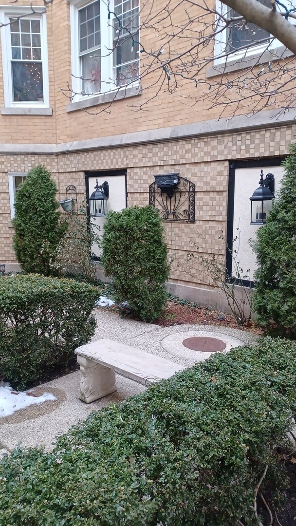 Building Photo - 5132 W 21st St