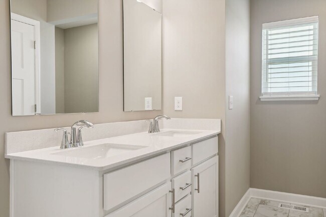 Building Photo - New build for rent - Single Family Home in...