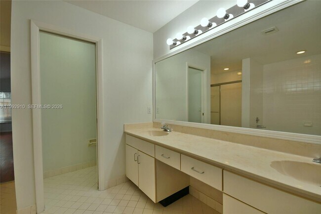 Building Photo - 10380 NW 46th St