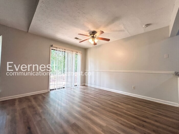 Building Photo - 1515 Captain Thomas Ct