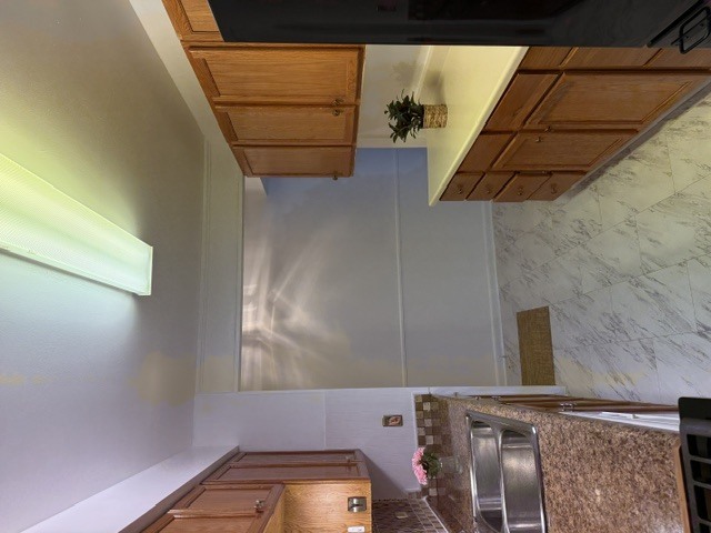 Building Photo - 3008 Roberts Dr