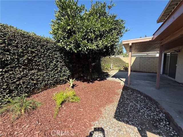 Building Photo - 16417 Stowers Ave