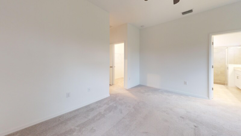 Building Photo - 15888 Honeysuckle St