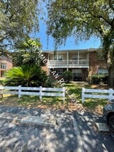 Building Photo - 613 Colonial Dr